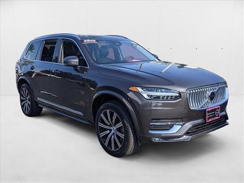 2025 Volvo XC90 B5 Core