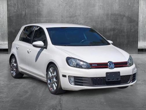 2014 Volkswagen GTI Wolfsburg Edition