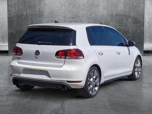2014 Volkswagen GTI Wolfsburg Edition
