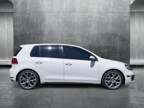 2014 Volkswagen GTI Wolfsburg Edition