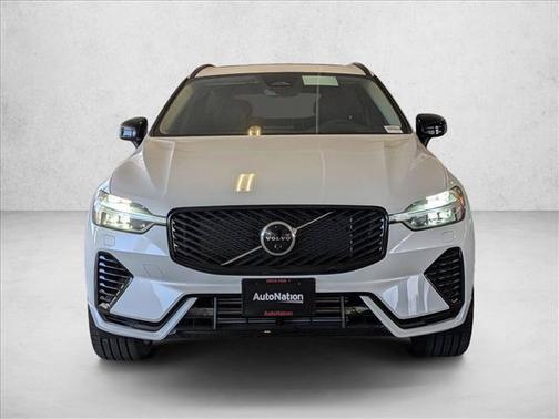 Crystal White Metallic 2026 Volvo XC60 Plug-In Hybrid Ultra, T8 AWD Electric/Gasoline, Dark