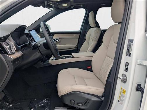 2026 Volvo XC90 Plug-In Hybrid T8 Plus 7-Seater