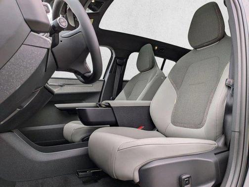 Onyx Black Metallic 2026 Volvo EX30 Plus Twin Motor Performance, Fully electric