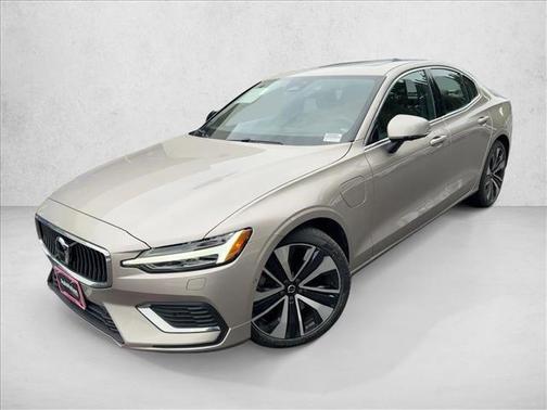 2023 Volvo S60 Recharge Plug-In Hybrid T8 Ultimate Bright Theme