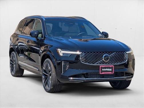 2025 Volvo XC90 Plug-In Hybrid T8 Plus 7-Seater