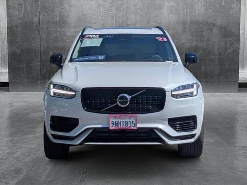2023 Volvo XC90 Recharge Plug-In Hybrid T8 Ultimate Dark Theme 7-Seater