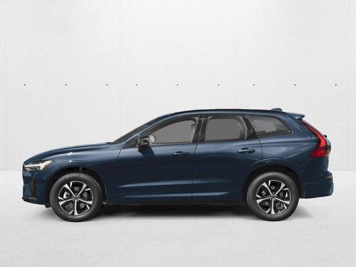 Onyx Black Metallic 2026 Volvo XC60 B5 Ultra