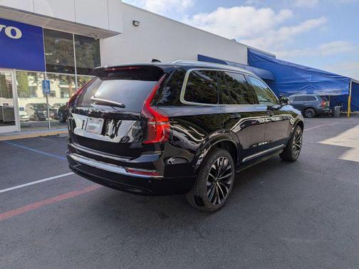 Onyx Black Metallic 2026 Volvo XC90 Plus, B6 AWD Gas (mild hybrid), Gasoline, Bright, 7 Seats