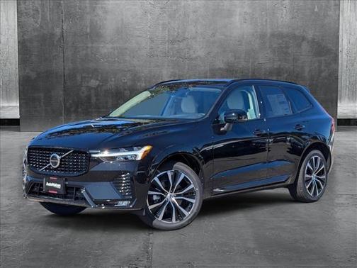 2025 Volvo XC60 Plus