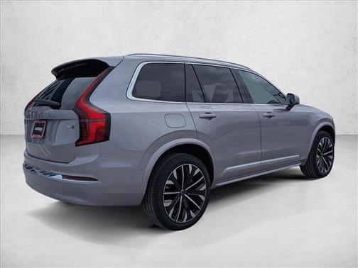 2026 Volvo XC90 B6 Ultra 7-Seater