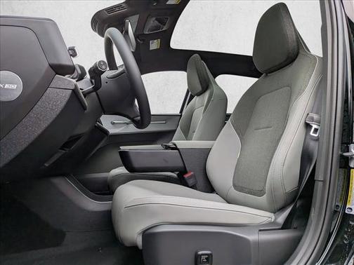 2026 Volvo EX30 Plus Twin Motor Performance, Fully electric