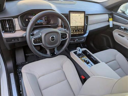 2026 Volvo XC90 Plug-In Hybrid T8 Plus 7-Seater