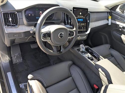 2026 Volvo XC90 B6 Ultra Dark Theme 7-Seater