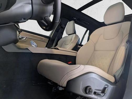 2026 Volvo XC90 Plus, B5 AWD Gas (mild hybrid), Gasoline, Bright, 6 Seats