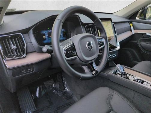 Onyx Black Metallic 2026 Volvo XC90 Plug-In Hybrid Plus, T8 AWD, Electric/Gasoline, Bright, 7 Seats