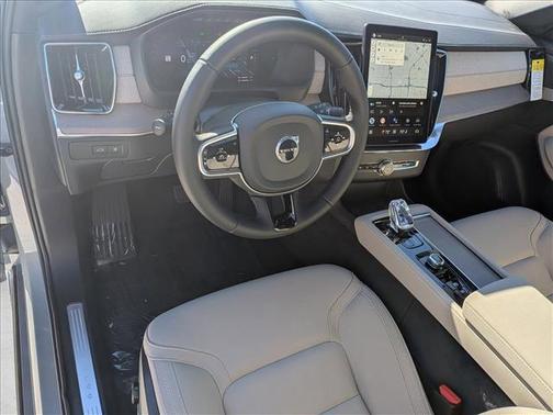 2026 Volvo XC90 Plug-In Hybrid T8 Plus 7-Seater