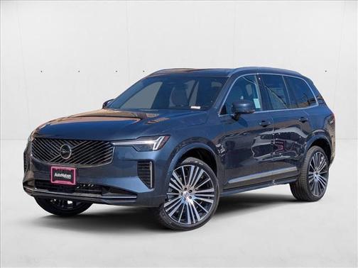 2025 Volvo XC90 B5 Core
