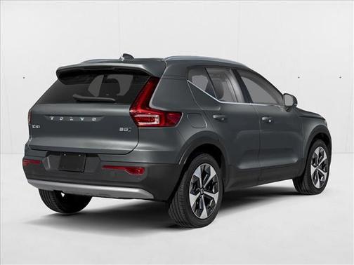 2026 Volvo XC40 Black Edition Ultra, B5 AWD Gas (mild hybrid)