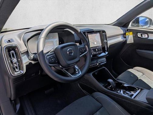 Denim Blue with Black Roof 2026 Volvo XC40 Black Edition Ultra, B5 AWD Gas (mild hybrid)