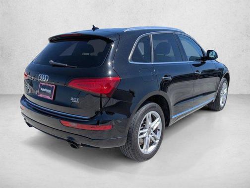 Black 2017 Audi Q5 2.0T Premium Plus