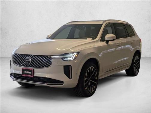 2026 Volvo XC90 B6 Plus 7-Seater