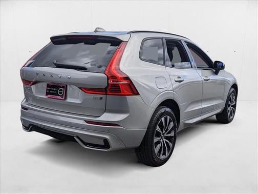 2025 Volvo XC60 B5 Core