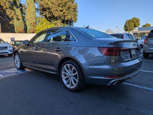 2019 Audi A4 45 Premium