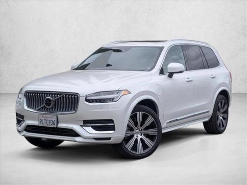 2024 Volvo XC90 Recharge Plug-In Hybrid T8 Ultimate Bright Theme 7-Seater