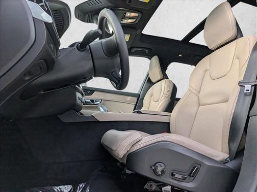 2026 Volvo XC90 Ultra, B6 AWD Gas (mild hybrid), Gasoline, Bright, 7 Seats