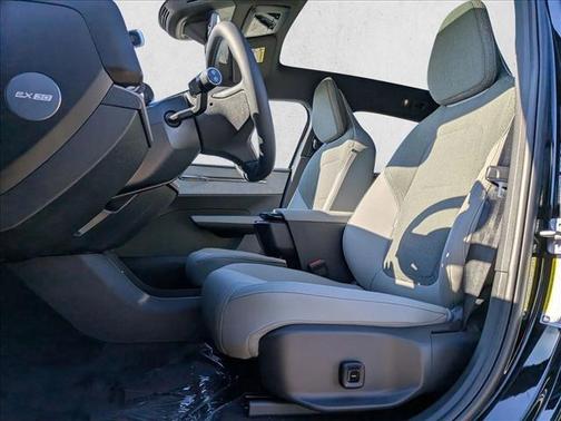 2026 Volvo EX30 Plus Twin Motor Performance, Fully electric