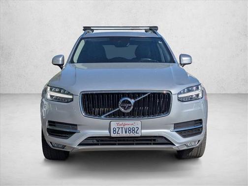 2019 Volvo XC90 T5 Momentum