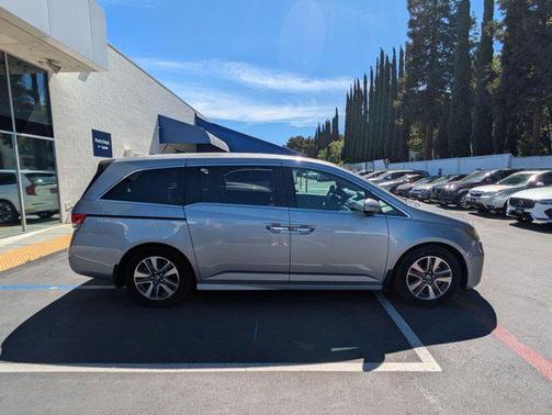 2016 Honda Odyssey Touring