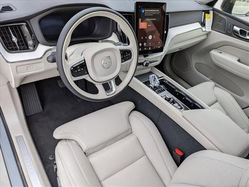 Vapour Grey Metallic 2026 Volvo XC60 B5 Ultra