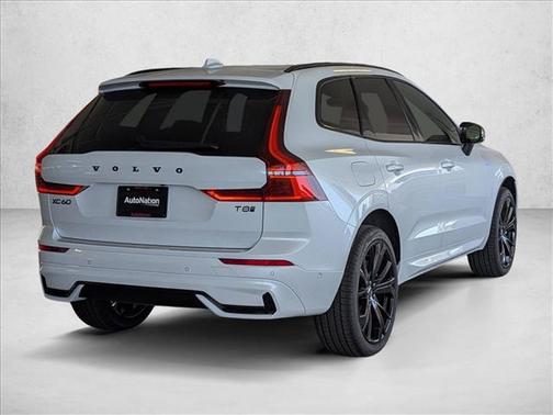 Crystal White Metallic 2026 Volvo XC60 Plug-In Hybrid Black Edition Ultra, T8 AWD Electric/Gasoline, Dark