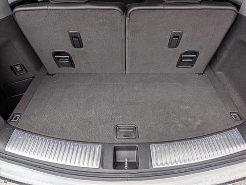 White Diamond Pearl 2017 Acura MDX 3.5L w/Technology Package
