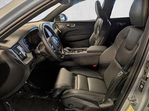 Vapour Grey Metallic 2026 Volvo XC60 Plug-In Hybrid Black Edition Ultra, T8 AWD Electric/Gasoline, Dark