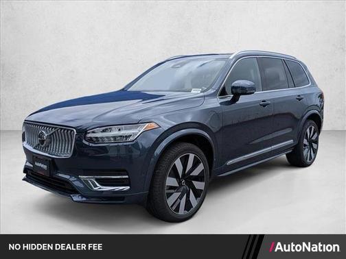 Denim Blue Metallic 2024 Volvo XC90 Recharge Plug-In Hybrid T8 Ultimate 6-Seater