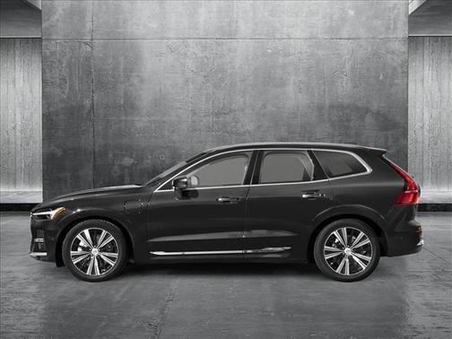 2025 Volvo XC60 Plug-In Hybrid T8 Ultra Black Edition
