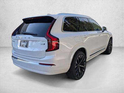 Crystal White Pearl 2026 Volvo XC90 Plus, B6 AWD Gas (mild hybrid), Gasoline, Bright, 7 Seats