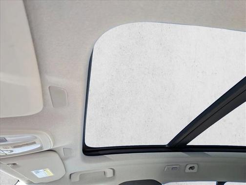 2026 Volvo XC40 Plus, B5 AWD Gas (mild hybrid), Dark