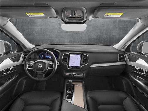 2025 Volvo XC90 B5 Plus