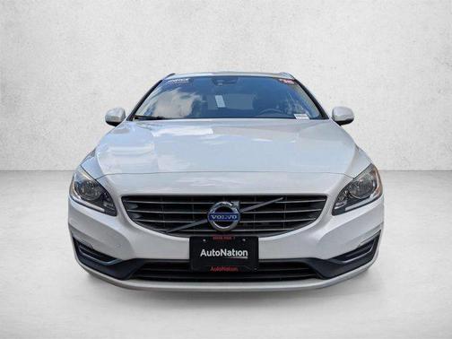Ice White 2016 Volvo V60 T5 Drive-E Premier