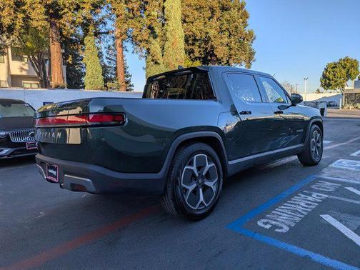 2023 Rivian R1T Adventure
