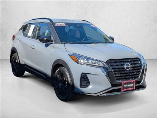 2023 Nissan Kicks SR