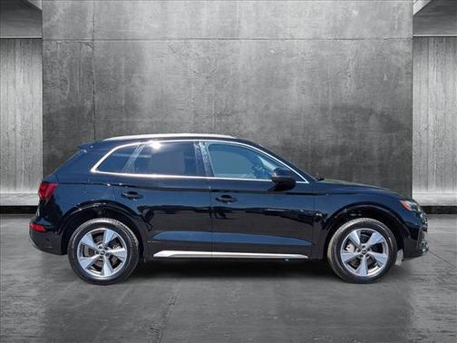 2023 Audi Q5 Prestige 40 TFSI quattro S tronic