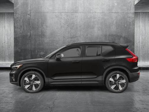 2025 Volvo EX40 Single Motor Extended Range Plus
