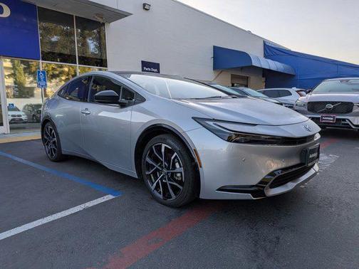 2024 Toyota Prius Prime XSE