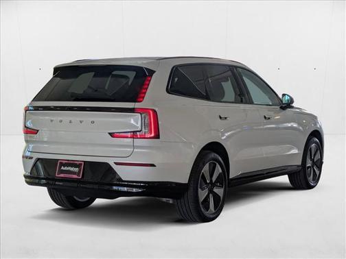 2025 Volvo EX90 Twin Motor Performance Plus