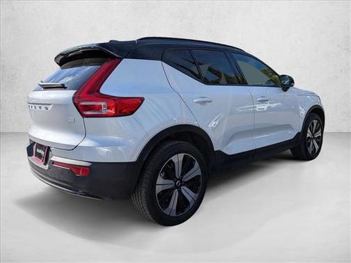 2023 Volvo XC40 Recharge Pure Electric Twin Plus