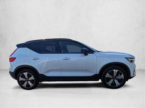 2023 Volvo XC40 Recharge Pure Electric Twin Plus